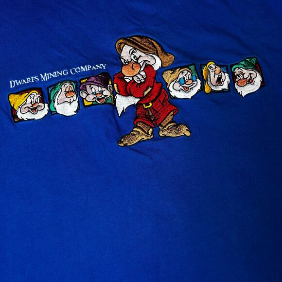Vintage Mickey Inc Disney 7 DWARFS MINING COMPANY EMBROIDERED T-Shirt Med - Picture 7 of 8